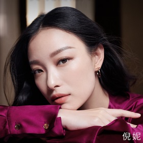 ​BOBBI BROWN 发起“自信真实美”宣言活动